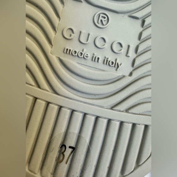 Gucci Ace Sneaker Off-White & Metallic Red - Picture 12 of 12